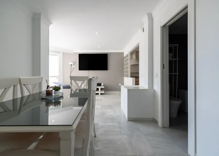 Frente Al Mar Y Paseo Marítimo En El Centro Apartamento *