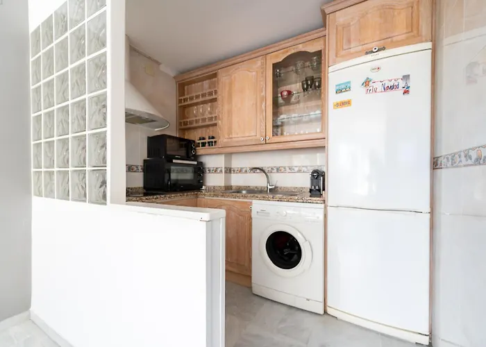 Frente Al Mar Y Paseo Marítimo En El Centro Apartamento Marbella